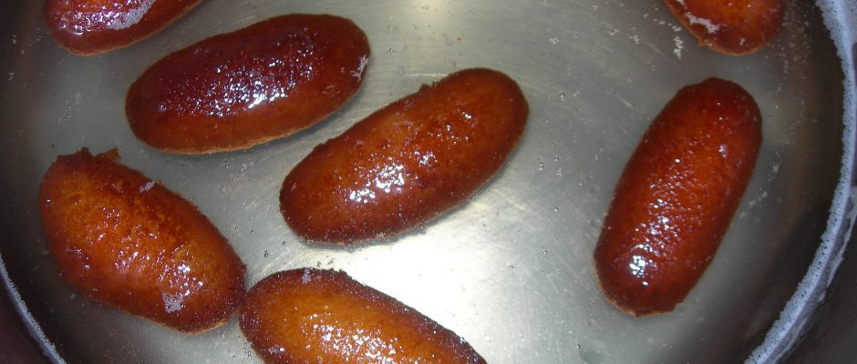 Gulab Jamun (Gulab jambu)