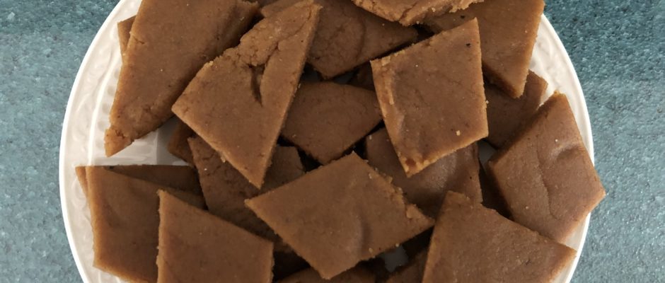 Sukhdi or Gol Papdi or whole Wheat Burfi